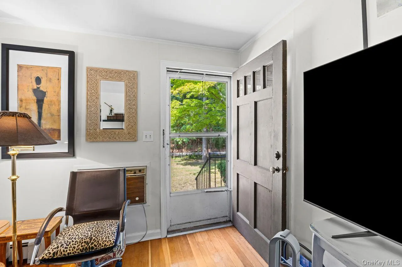 468 Old Bridge Road, Huntington, NY, 2 Bedrooms Bedrooms, 4 Rooms Rooms,1 BathroomBathrooms,Residential,For Rent,Old Bridge,0,1030862 468 Old Bridge Road, Huntington, NY, 2 Bedrooms Bedrooms, 4 Rooms Rooms,1 BathroomBathrooms,Residential,For Rent,Old Bridge,0,1030862