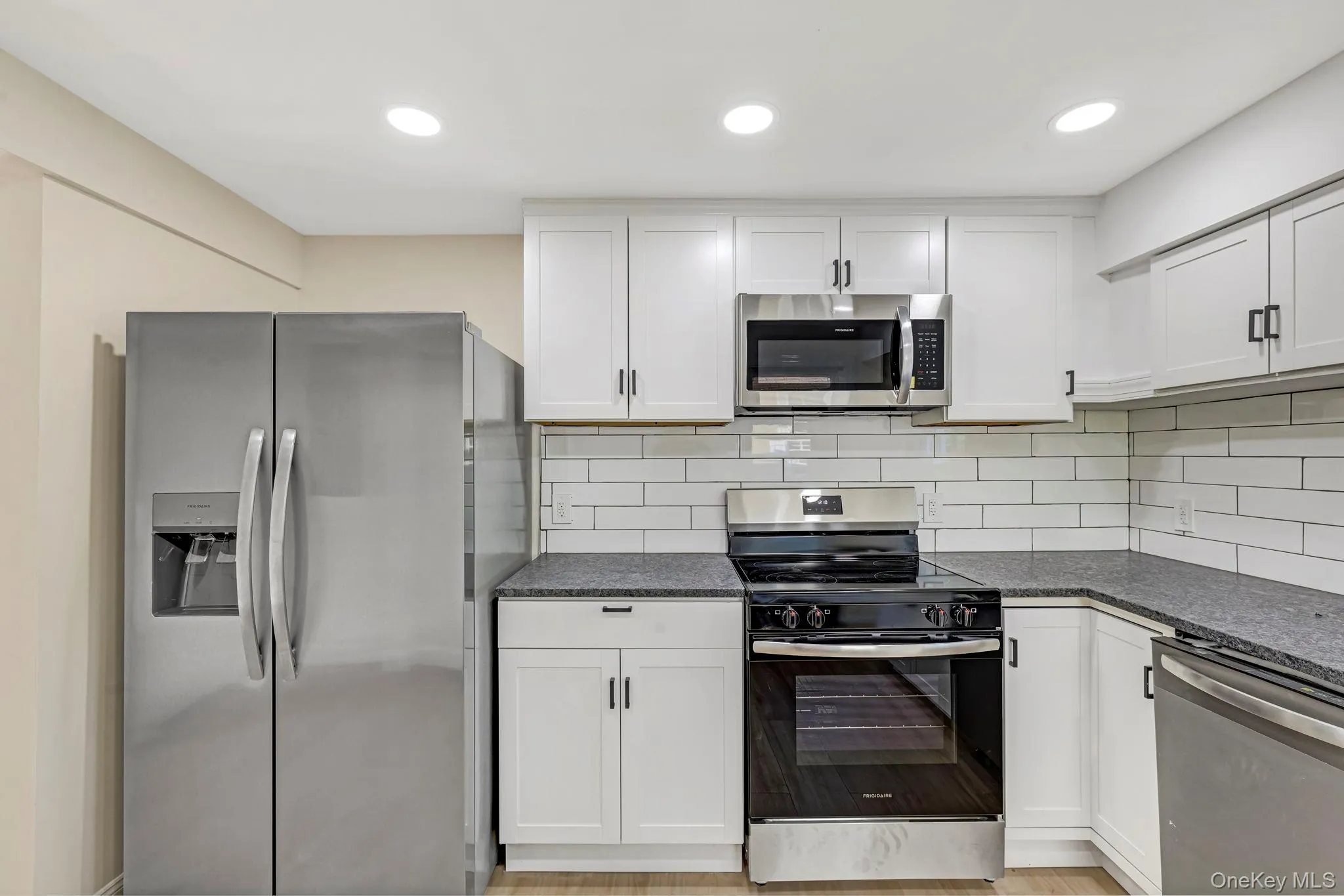 5 Grant Avenue, Peekskill, NY, 3 Bedrooms Bedrooms, 6 Rooms Rooms,1 BathroomBathrooms,Residential,For Rent,Grant,0,1030869 5 Grant Avenue, Peekskill, NY, 3 Bedrooms Bedrooms, 6 Rooms Rooms,1 BathroomBathrooms,Residential,For Rent,Grant,0,1030869