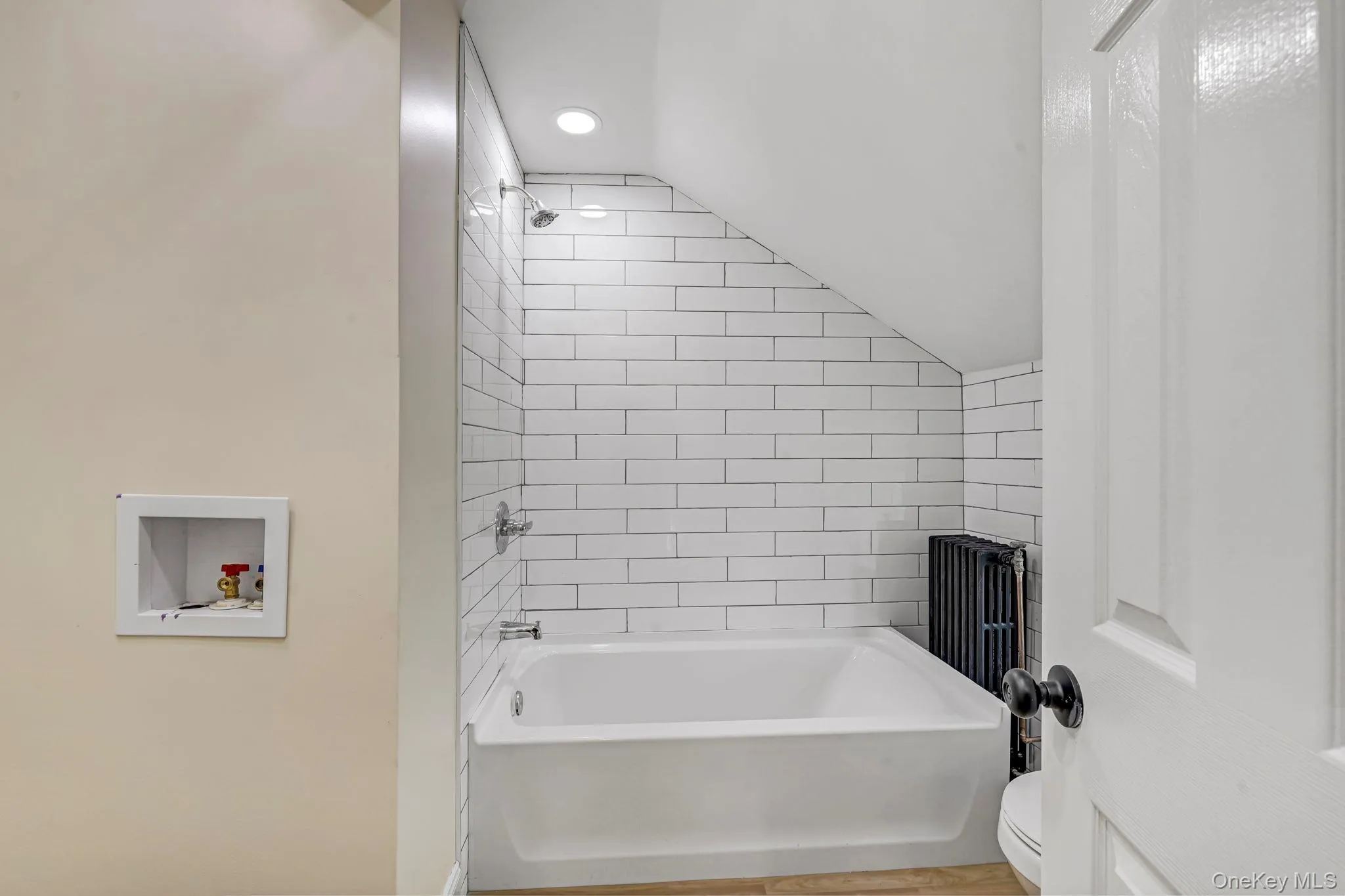 5 Grant Avenue, Peekskill, NY, 3 Bedrooms Bedrooms, 6 Rooms Rooms,1 BathroomBathrooms,Residential,For Rent,Grant,0,1030869 5 Grant Avenue, Peekskill, NY, 3 Bedrooms Bedrooms, 6 Rooms Rooms,1 BathroomBathrooms,Residential,For Rent,Grant,0,1030869