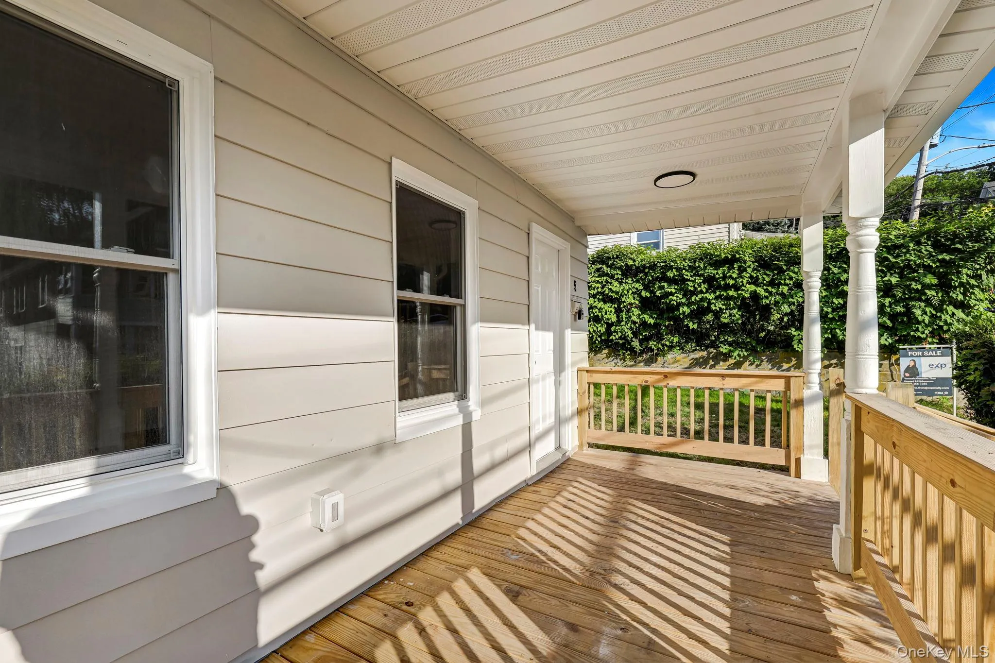 5 Grant Avenue, Peekskill, NY, 3 Bedrooms Bedrooms, 6 Rooms Rooms,1 BathroomBathrooms,Residential,For Rent,Grant,0,1030869 5 Grant Avenue, Peekskill, NY, 3 Bedrooms Bedrooms, 6 Rooms Rooms,1 BathroomBathrooms,Residential,For Rent,Grant,0,1030869