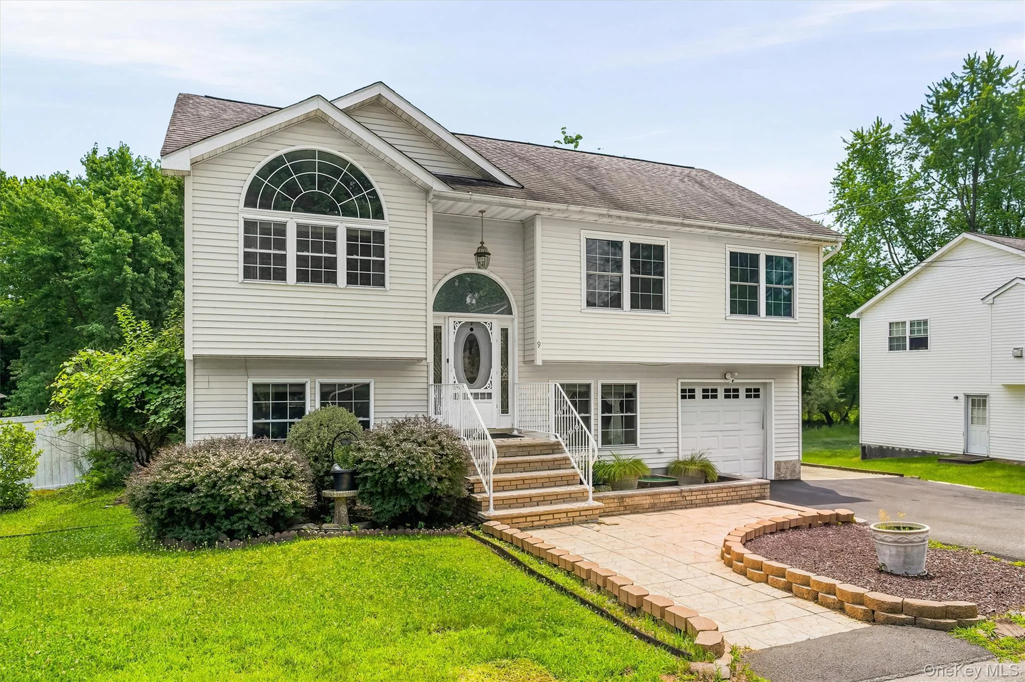 9 Ashland Avenue, Middletown, NY, 4 Bedrooms Bedrooms, 9 Rooms Rooms,3 BathroomsBathrooms,Residential,For Rent,Ashland,0,1030876 9 Ashland Avenue, Middletown, NY, 4 Bedrooms Bedrooms, 9 Rooms Rooms,3 BathroomsBathrooms,Residential,For Rent,Ashland,0,1030876