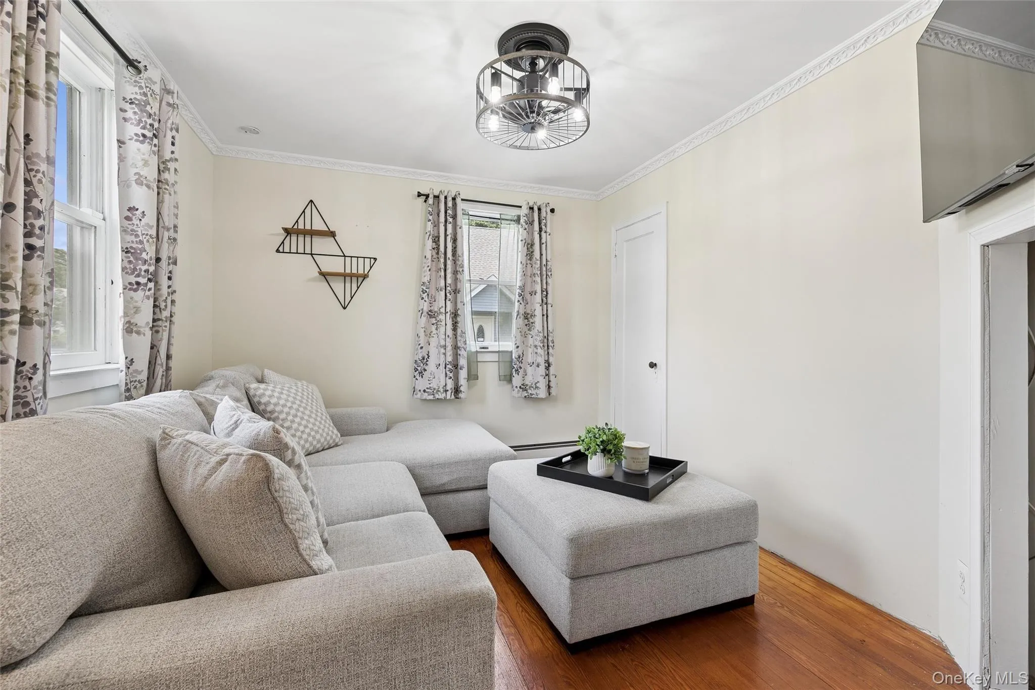 8 Beecher Avenue, Islip, NY, 3 Bedrooms Bedrooms, 7 Rooms Rooms,1 BathroomBathrooms,Residential,For Rent,Beecher,0,1030879 8 Beecher Avenue, Islip, NY, 3 Bedrooms Bedrooms, 7 Rooms Rooms,1 BathroomBathrooms,Residential,For Rent,Beecher,0,1030879