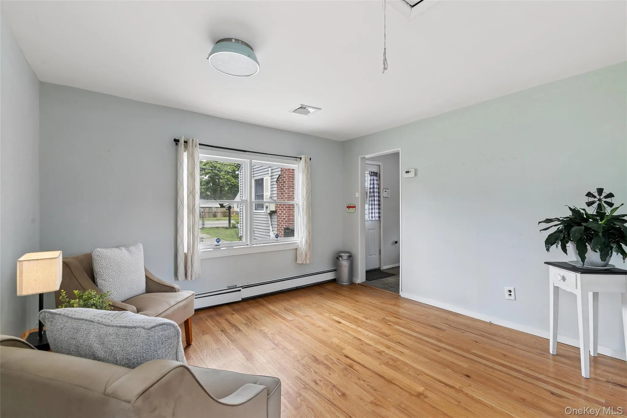 8 Beecher Avenue, Islip, NY, 3 Bedrooms Bedrooms, 7 Rooms Rooms,1 BathroomBathrooms,Residential,For Rent,Beecher,0,1030879 8 Beecher Avenue, Islip, NY, 3 Bedrooms Bedrooms, 7 Rooms Rooms,1 BathroomBathrooms,Residential,For Rent,Beecher,0,1030879