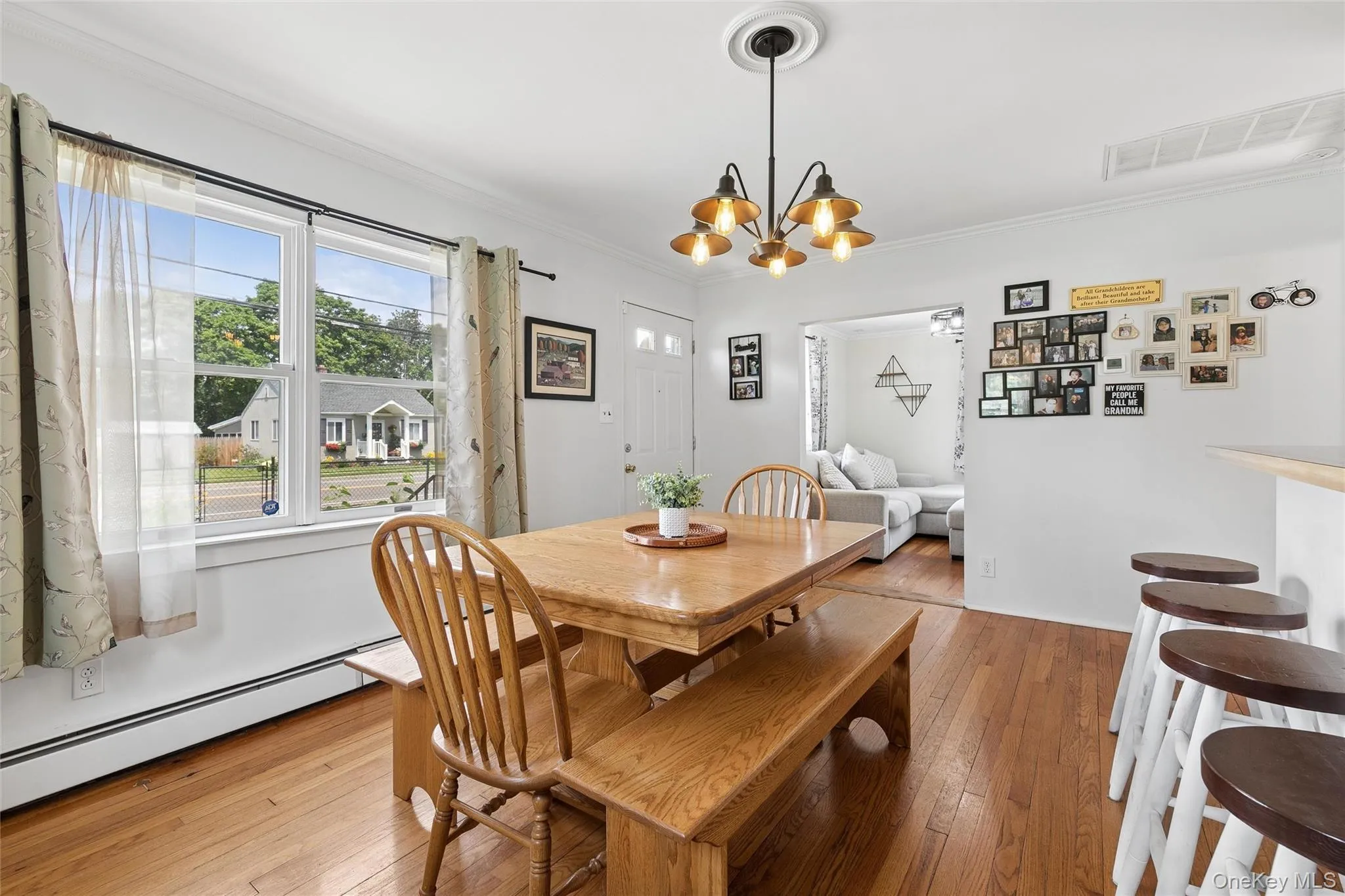 8 Beecher Avenue, Islip, NY, 3 Bedrooms Bedrooms, 7 Rooms Rooms,1 BathroomBathrooms,Residential,For Rent,Beecher,0,1030879 8 Beecher Avenue, Islip, NY, 3 Bedrooms Bedrooms, 7 Rooms Rooms,1 BathroomBathrooms,Residential,For Rent,Beecher,0,1030879