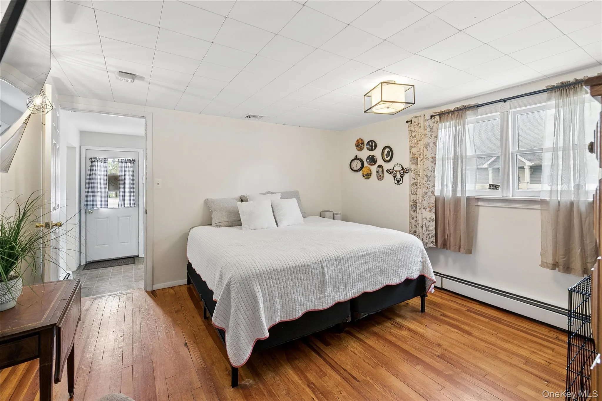 8 Beecher Avenue, Islip, NY, 3 Bedrooms Bedrooms, 7 Rooms Rooms,1 BathroomBathrooms,Residential,For Rent,Beecher,0,1030879 8 Beecher Avenue, Islip, NY, 3 Bedrooms Bedrooms, 7 Rooms Rooms,1 BathroomBathrooms,Residential,For Rent,Beecher,0,1030879