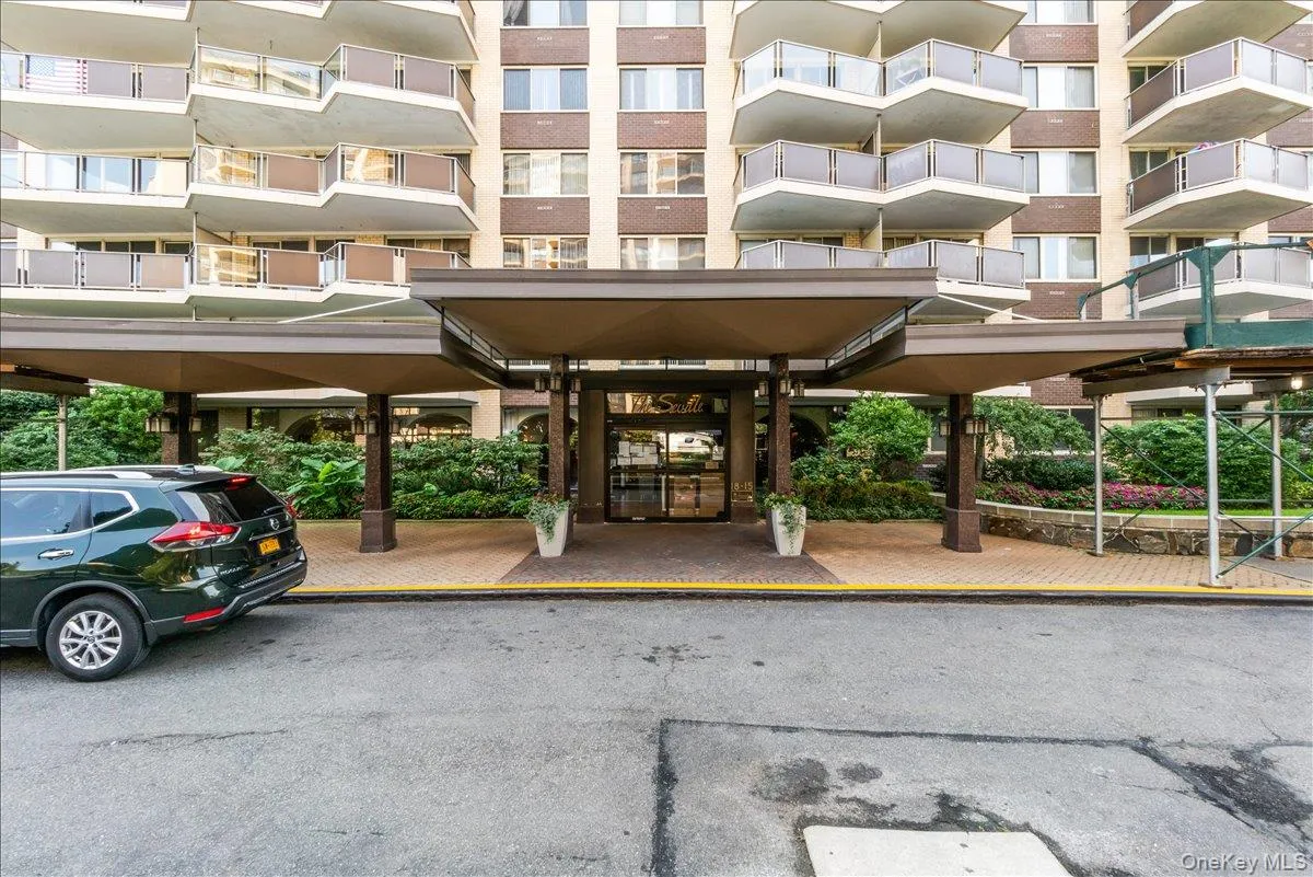 18-15 215th Street, New York, NY, 3 Bedrooms Bedrooms, 8 Rooms Rooms,2 BathroomsBathrooms,Residential,For Rent,215th,0,1030881 18-15 215th Street, New York, NY, 3 Bedrooms Bedrooms, 8 Rooms Rooms,2 BathroomsBathrooms,Residential,For Rent,215th,0,1030881