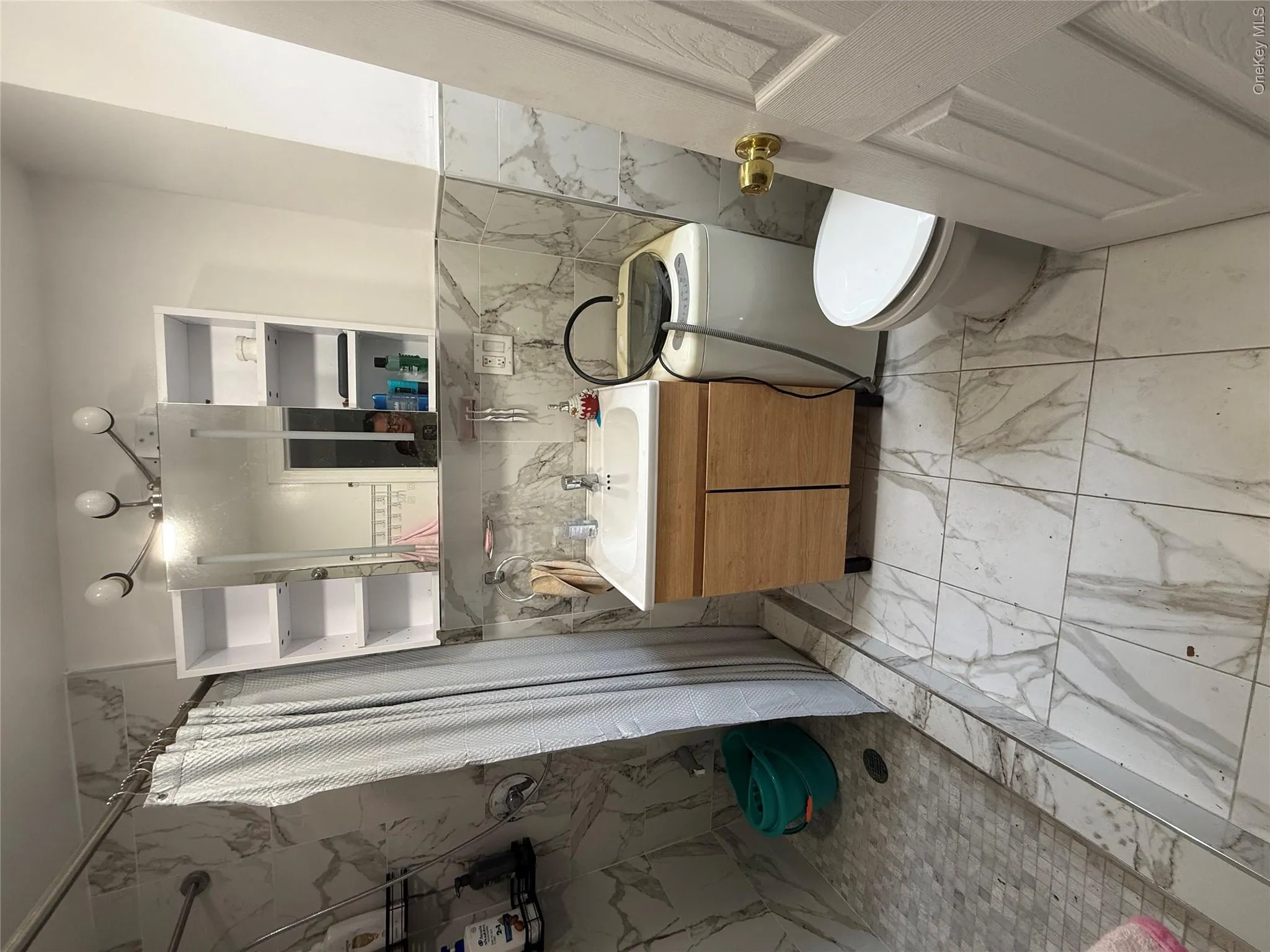 6020 60th Street, New York, NY, 4 Bedrooms Bedrooms, 7 Rooms Rooms,2 BathroomsBathrooms,Residential Lease,For Rent,60th,0,1030883 6020 60th Street, New York, NY, 4 Bedrooms Bedrooms, 7 Rooms Rooms,2 BathroomsBathrooms,Residential Lease,For Rent,60th,0,1030883