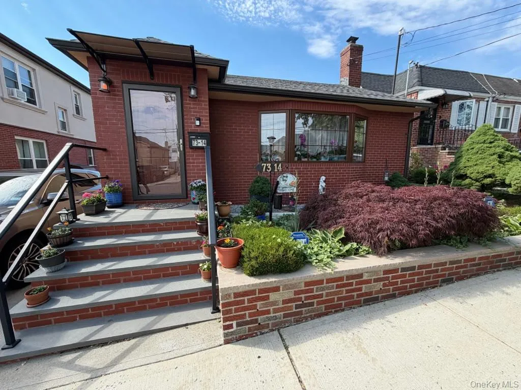 7314 69th Avenue, New York, NY, 2 Bedrooms Bedrooms, 7 Rooms Rooms,1 BathroomBathrooms,Residential,For Rent,69th,0,1030884 7314 69th Avenue, New York, NY, 2 Bedrooms Bedrooms, 7 Rooms Rooms,1 BathroomBathrooms,Residential,For Rent,69th,0,1030884