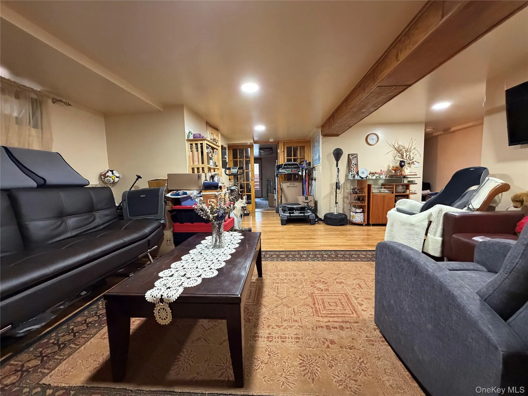7314 69th Avenue, New York, NY, 2 Bedrooms Bedrooms, 7 Rooms Rooms,1 BathroomBathrooms,Residential,For Rent,69th,0,1030884 7314 69th Avenue, New York, NY, 2 Bedrooms Bedrooms, 7 Rooms Rooms,1 BathroomBathrooms,Residential,For Rent,69th,0,1030884