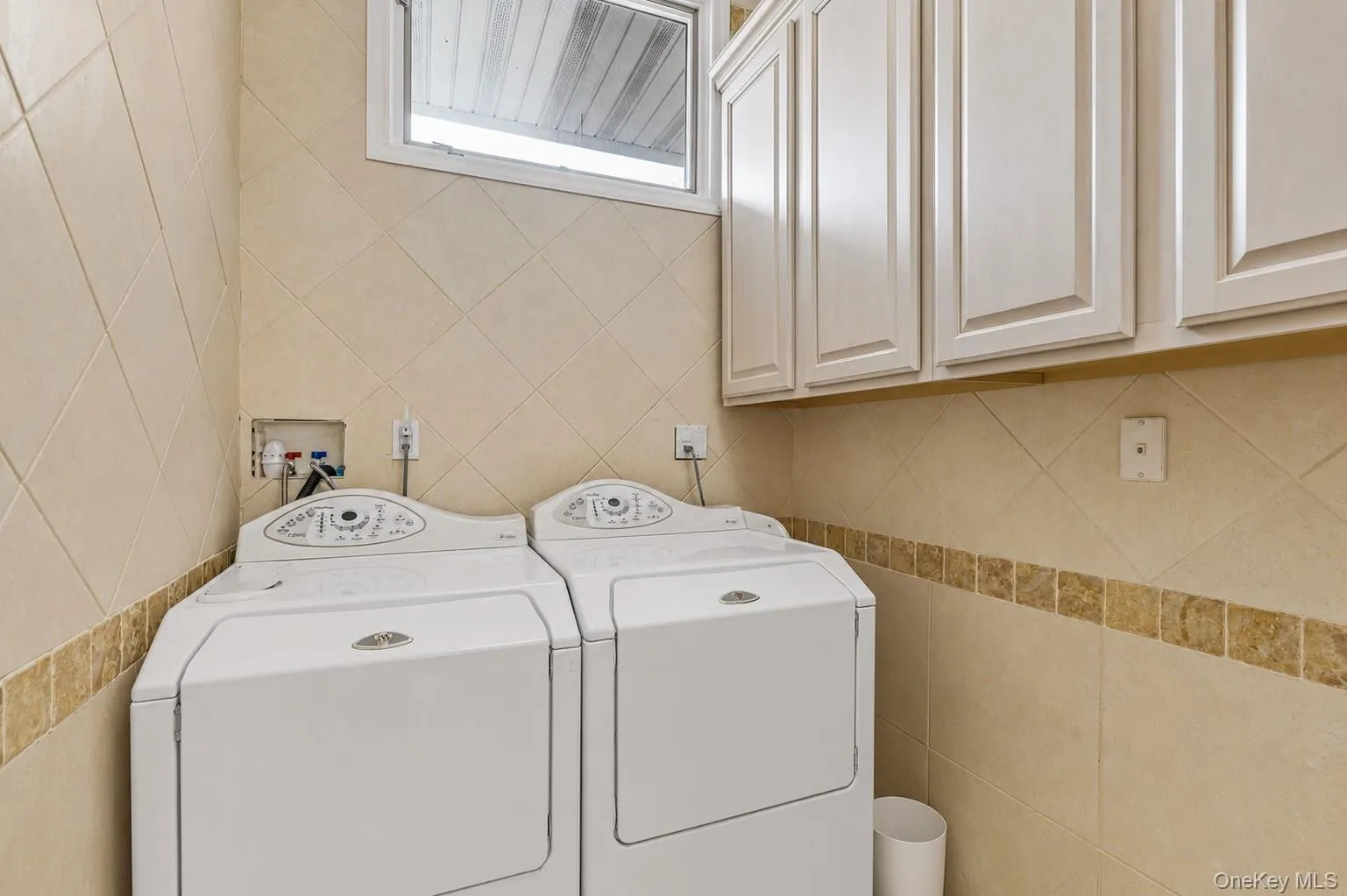 244 Foster Avenue, Islip, NY, 5 Bedrooms Bedrooms, 14 Rooms Rooms,6 BathroomsBathrooms,Residential,For Rent,Foster,0,1030885 244 Foster Avenue, Islip, NY, 5 Bedrooms Bedrooms, 14 Rooms Rooms,6 BathroomsBathrooms,Residential,For Rent,Foster,0,1030885