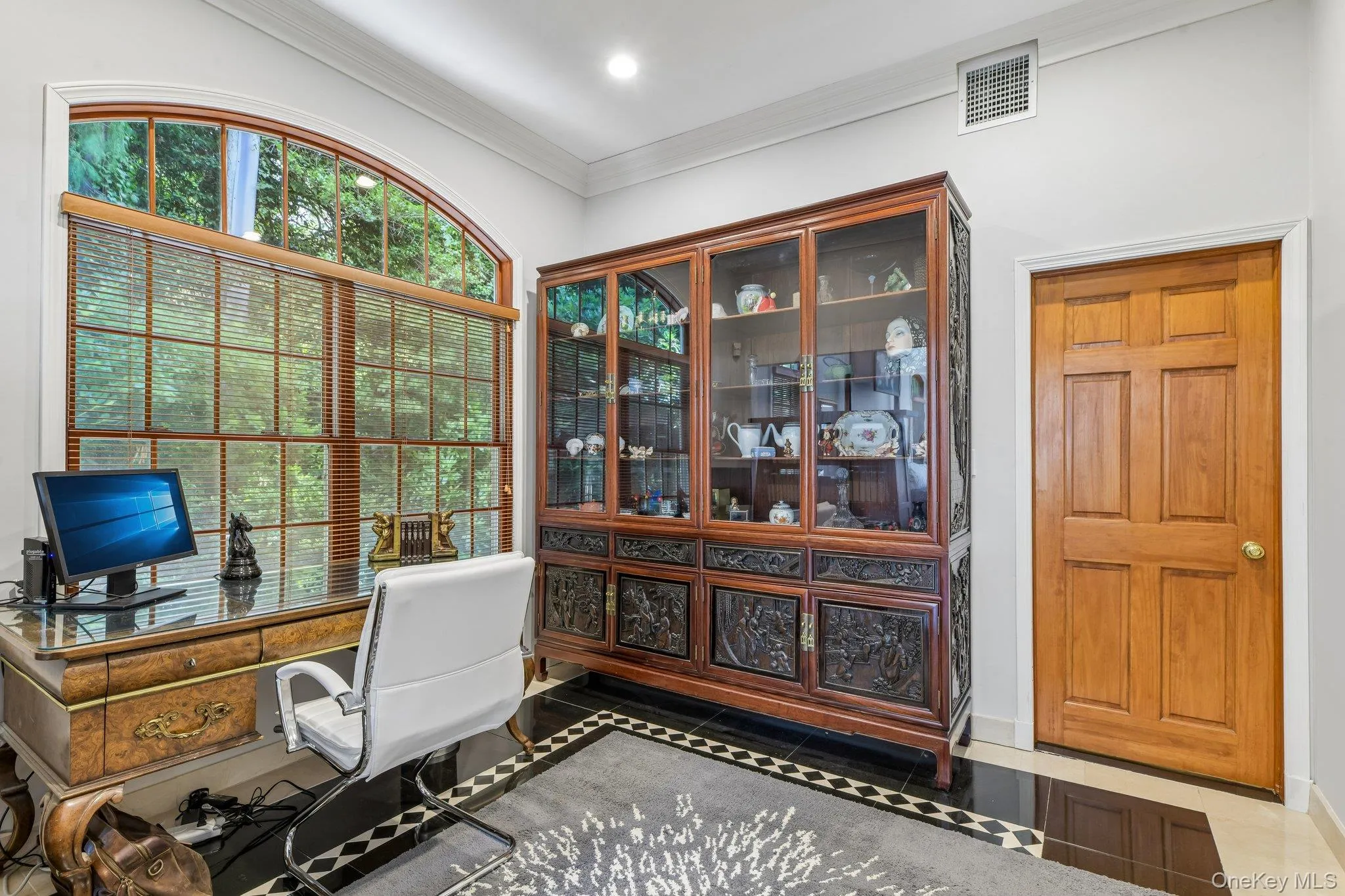 244 Foster Avenue, Islip, NY, 5 Bedrooms Bedrooms, 14 Rooms Rooms,6 BathroomsBathrooms,Residential,For Rent,Foster,0,1030885 244 Foster Avenue, Islip, NY, 5 Bedrooms Bedrooms, 14 Rooms Rooms,6 BathroomsBathrooms,Residential,For Rent,Foster,0,1030885