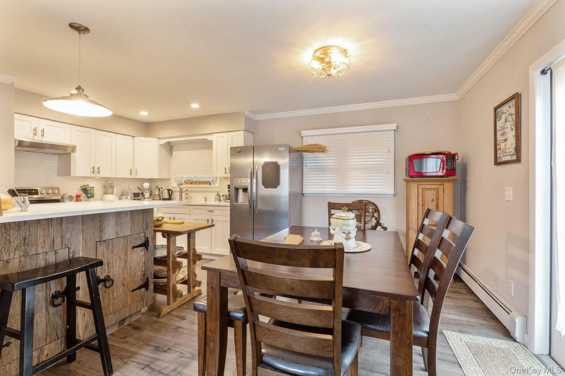 34 Norbury Road, Southampton, NY, 4 Bedrooms Bedrooms, 8 Rooms Rooms,2 BathroomsBathrooms,Residential Lease,For Rent,Norbury,0,1030888 34 Norbury Road, Southampton, NY, 4 Bedrooms Bedrooms, 8 Rooms Rooms,2 BathroomsBathrooms,Residential Lease,For Rent,Norbury,0,1030888