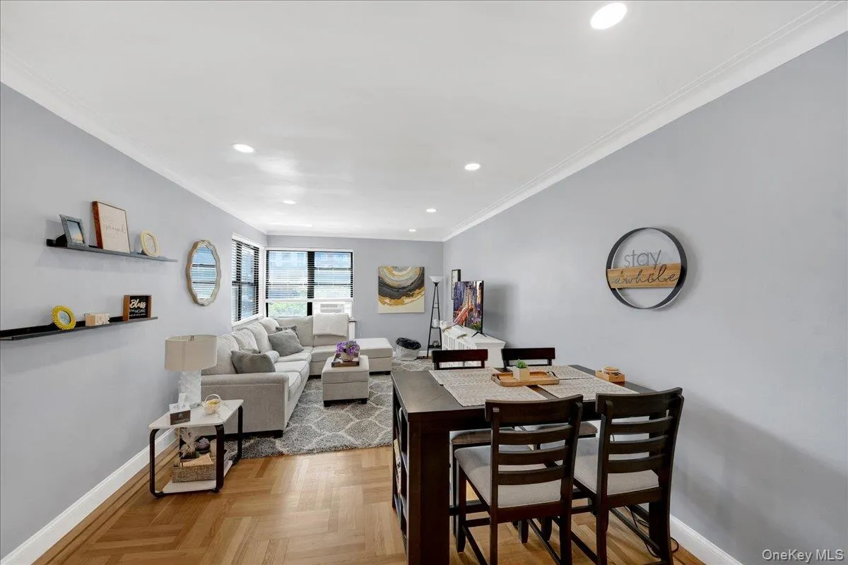 210 Martine Avenue, White Plains, NY, 1 Bedroom Bedrooms, 4 Rooms Rooms,1 BathroomBathrooms,Residential,For Rent,Martine,0,1030889 210 Martine Avenue, White Plains, NY, 1 Bedroom Bedrooms, 4 Rooms Rooms,1 BathroomBathrooms,Residential,For Rent,Martine,0,1030889