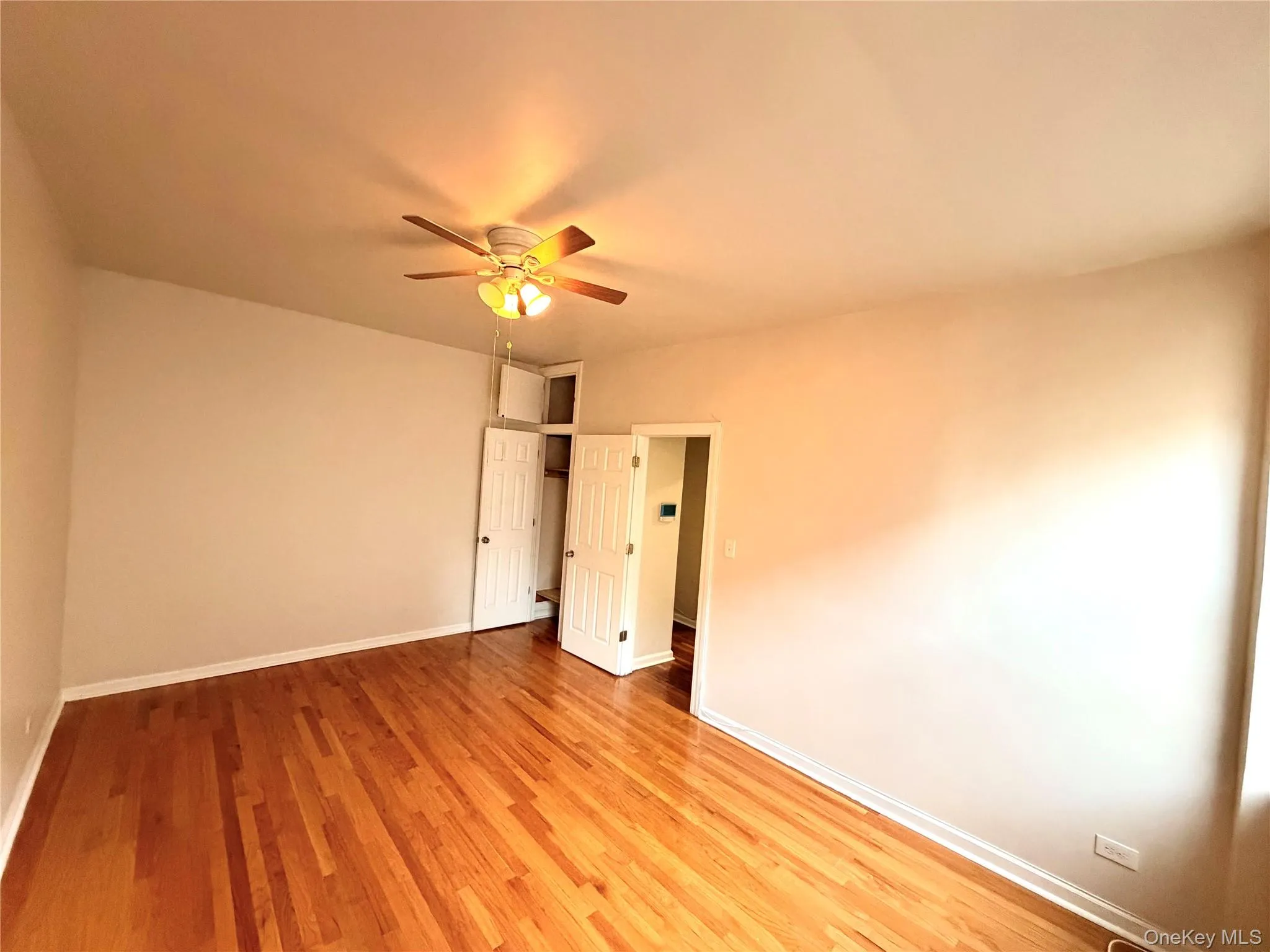 70-35 Broadway, New York, NY, 1 Bedroom Bedrooms, 3 Rooms Rooms,1 BathroomBathrooms,Residential,For Rent,Broadway,0,1030890 70-35 Broadway, New York, NY, 1 Bedroom Bedrooms, 3 Rooms Rooms,1 BathroomBathrooms,Residential,For Rent,Broadway,0,1030890