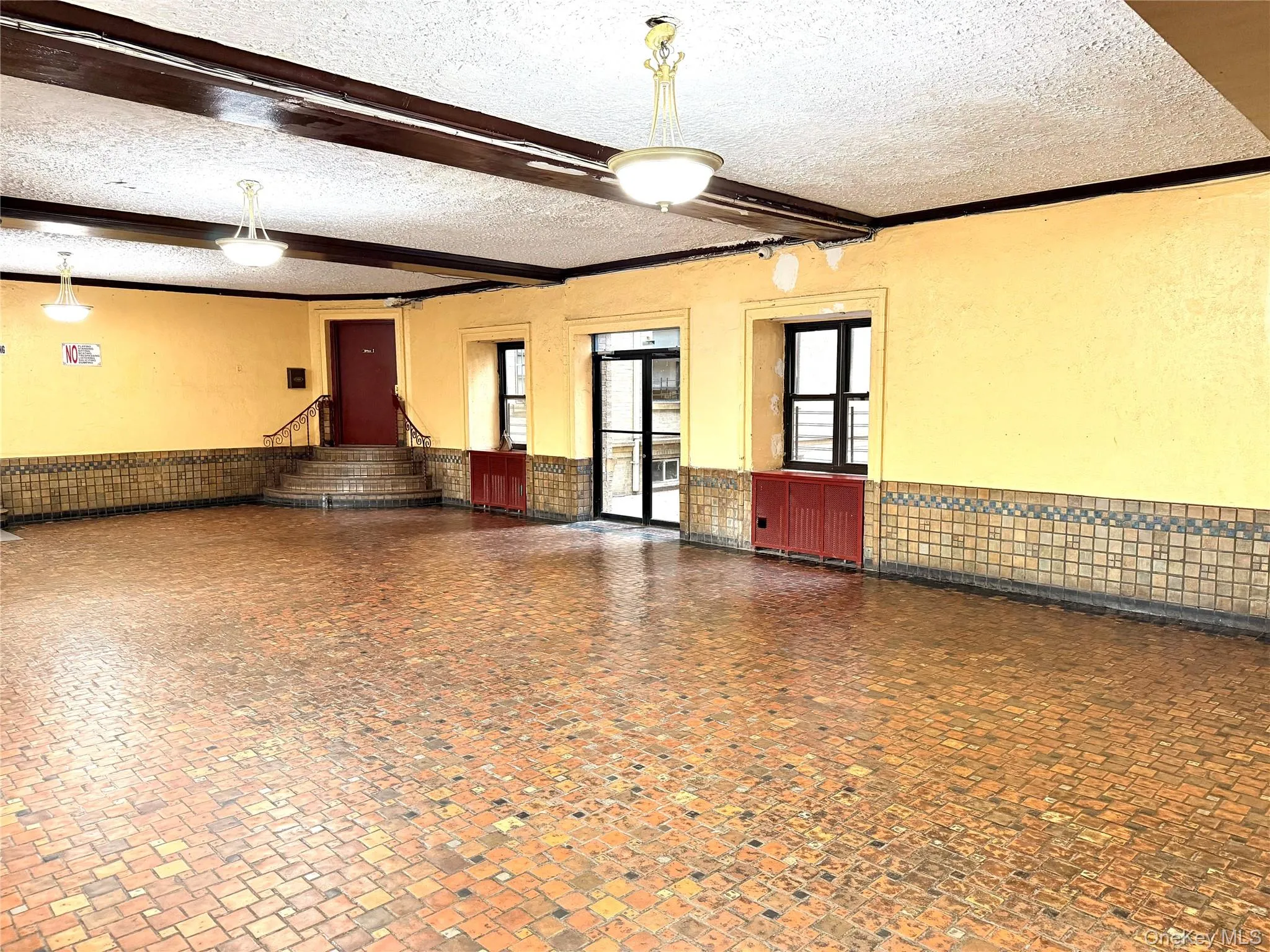 70-35 Broadway, New York, NY, 1 Bedroom Bedrooms, 3 Rooms Rooms,1 BathroomBathrooms,Residential,For Rent,Broadway,0,1030890 70-35 Broadway, New York, NY, 1 Bedroom Bedrooms, 3 Rooms Rooms,1 BathroomBathrooms,Residential,For Rent,Broadway,0,1030890
