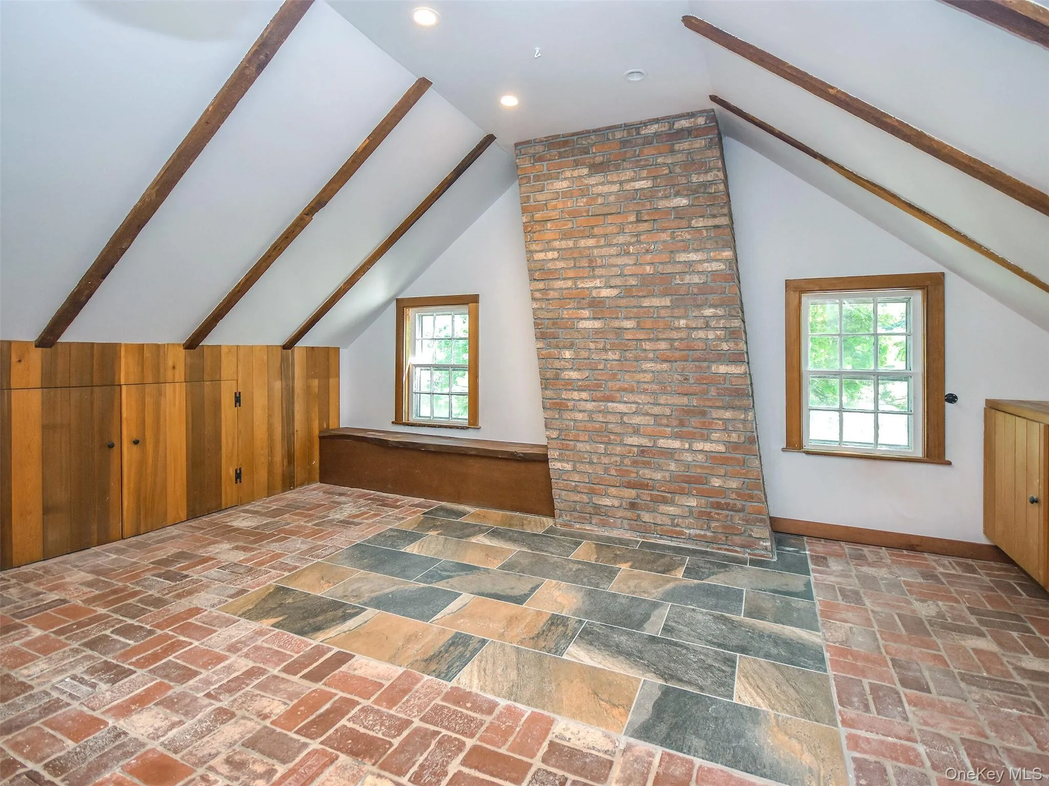 150 Main Street, North Hempstead, NY, 3 Bedrooms Bedrooms, 8 Rooms Rooms,2 BathroomsBathrooms,Residential,For Rent,Main,0,1030892 150 Main Street, North Hempstead, NY, 3 Bedrooms Bedrooms, 8 Rooms Rooms,2 BathroomsBathrooms,Residential,For Rent,Main,0,1030892