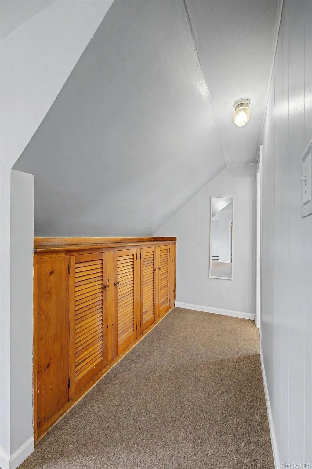 18 Heath Lane, Huntington, NY, 1 Bedroom Bedrooms, 3 Rooms Rooms,1 BathroomBathrooms,Residential Lease,For Rent,Heath,0,1030893 18 Heath Lane, Huntington, NY, 1 Bedroom Bedrooms, 3 Rooms Rooms,1 BathroomBathrooms,Residential Lease,For Rent,Heath,0,1030893