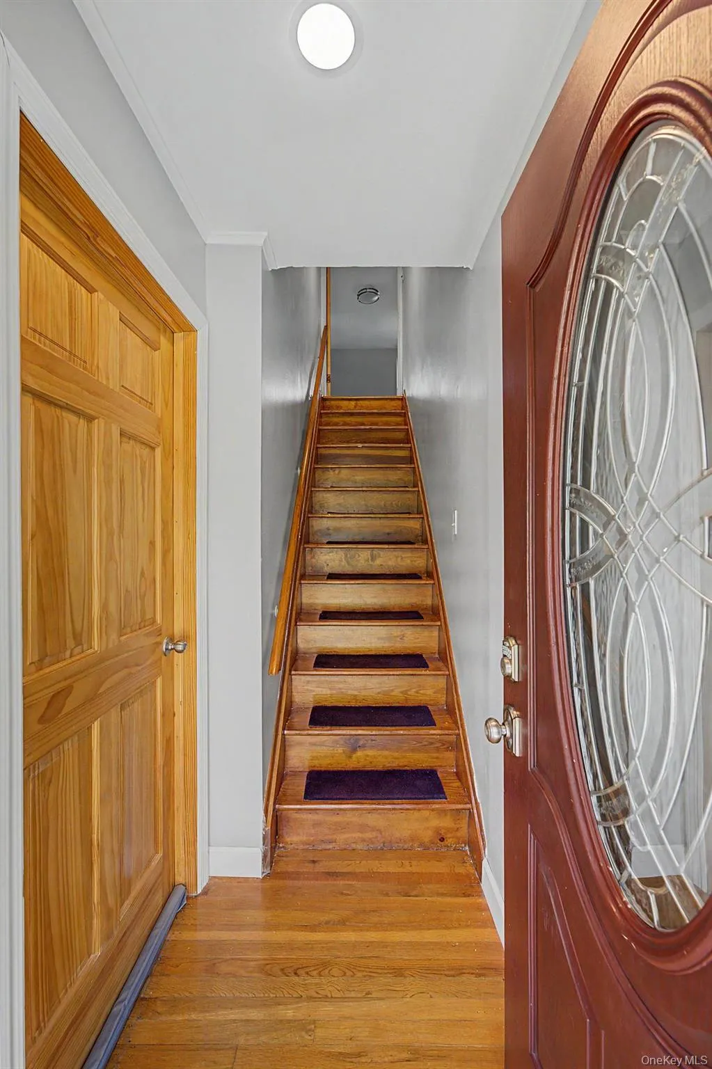 18 Heath Lane, Huntington, NY, 1 Bedroom Bedrooms, 3 Rooms Rooms,1 BathroomBathrooms,Residential Lease,For Rent,Heath,0,1030893 18 Heath Lane, Huntington, NY, 1 Bedroom Bedrooms, 3 Rooms Rooms,1 BathroomBathrooms,Residential Lease,For Rent,Heath,0,1030893