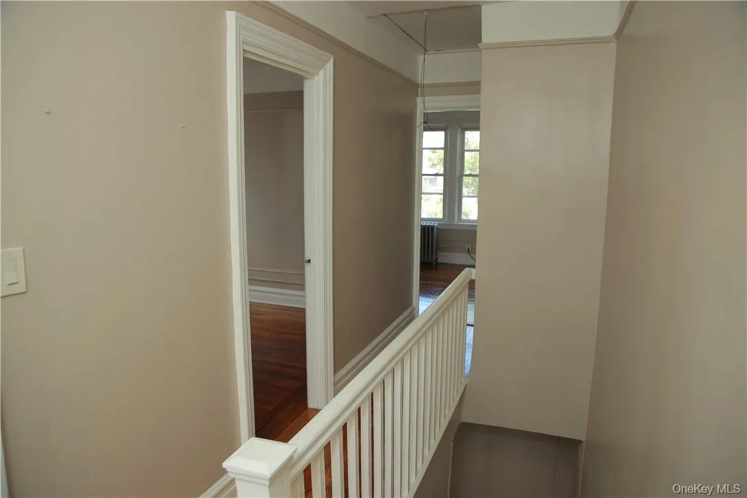 4457 Mundy Lane, New York, NY, 3 Bedrooms Bedrooms, 4 Rooms Rooms,1 BathroomBathrooms,Residential Lease,For Rent,Mundy,0,1030896 4457 Mundy Lane, New York, NY, 3 Bedrooms Bedrooms, 4 Rooms Rooms,1 BathroomBathrooms,Residential Lease,For Rent,Mundy,0,1030896