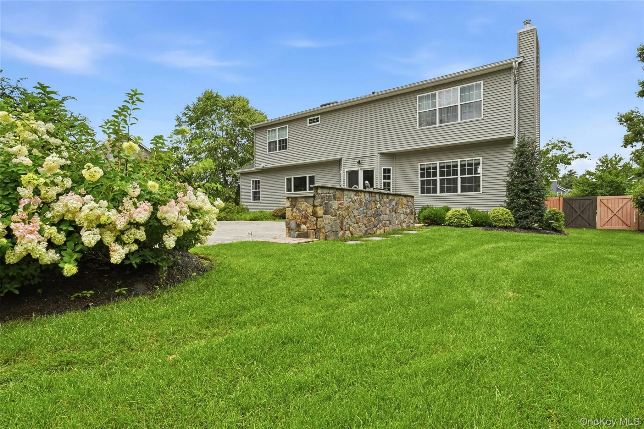 2 Jane Street, Brookhaven, NY, 4 Bedrooms Bedrooms, 8 Rooms Rooms,2 BathroomsBathrooms,Residential,For Rent,Jane,0,1030898 2 Jane Street, Brookhaven, NY, 4 Bedrooms Bedrooms, 8 Rooms Rooms,2 BathroomsBathrooms,Residential,For Rent,Jane,0,1030898