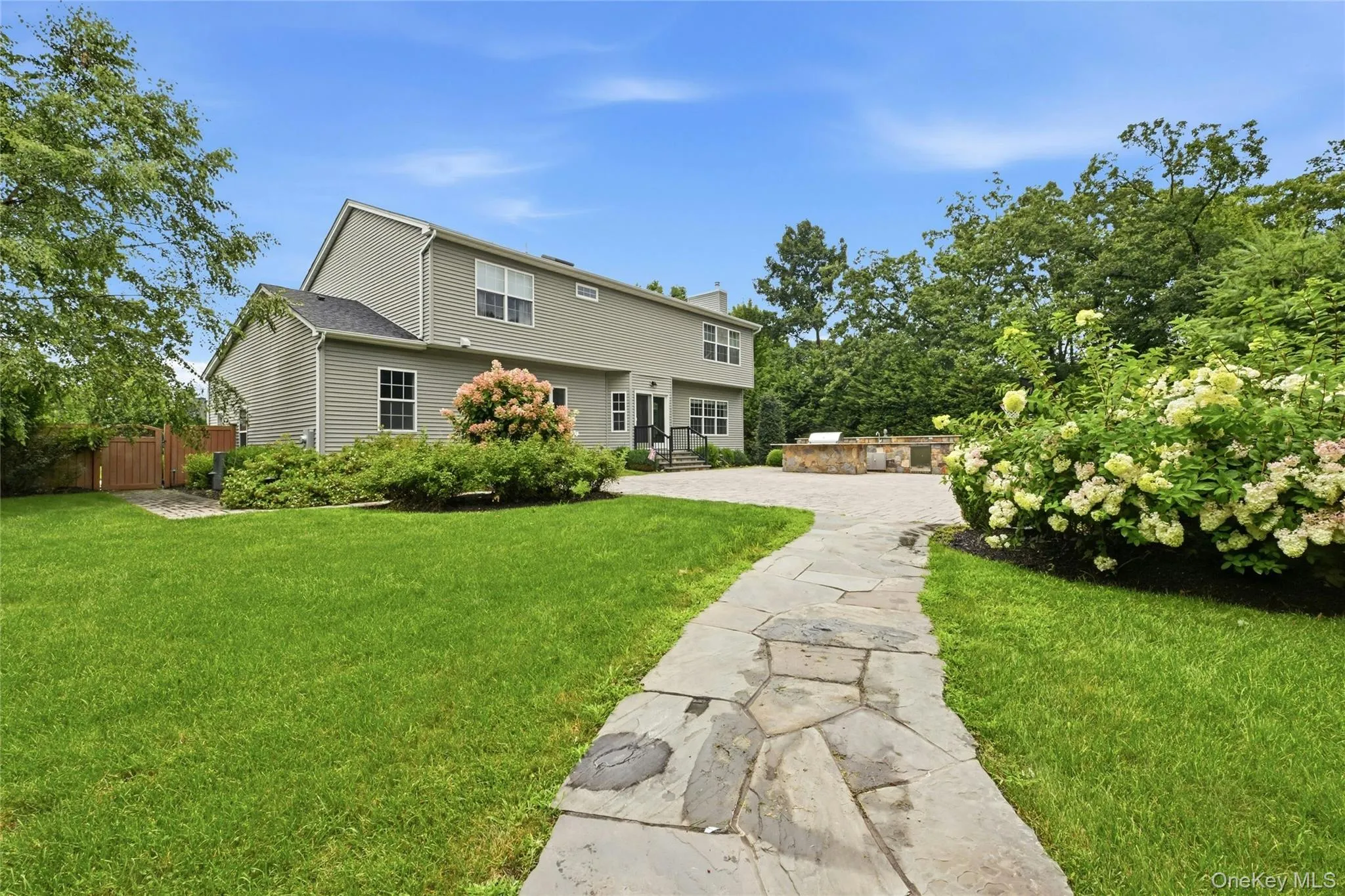 2 Jane Street, Brookhaven, NY, 4 Bedrooms Bedrooms, 8 Rooms Rooms,2 BathroomsBathrooms,Residential,For Rent,Jane,0,1030898 2 Jane Street, Brookhaven, NY, 4 Bedrooms Bedrooms, 8 Rooms Rooms,2 BathroomsBathrooms,Residential,For Rent,Jane,0,1030898