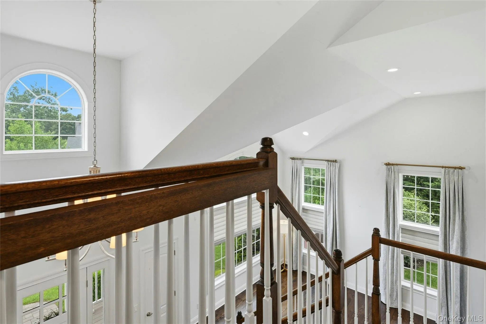 2 Jane Street, Brookhaven, NY, 4 Bedrooms Bedrooms, 8 Rooms Rooms,2 BathroomsBathrooms,Residential,For Rent,Jane,0,1030898 2 Jane Street, Brookhaven, NY, 4 Bedrooms Bedrooms, 8 Rooms Rooms,2 BathroomsBathrooms,Residential,For Rent,Jane,0,1030898