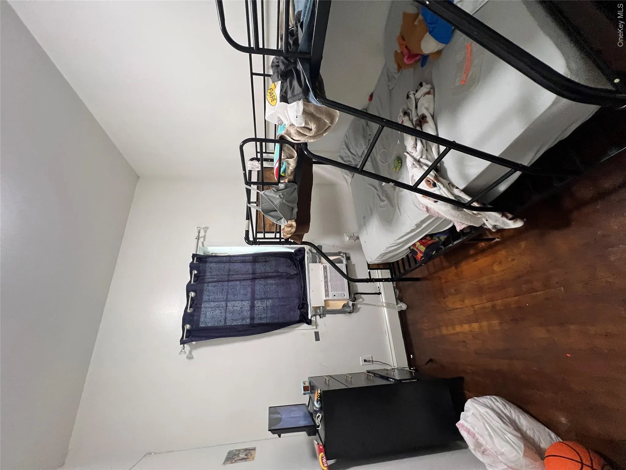 877 Elsmere Place, New York, NY, 9 Bedrooms Bedrooms, 18 Rooms Rooms,6 BathroomsBathrooms,Residential,For Rent,Elsmere Place,0,1030899 877 Elsmere Place, New York, NY, 9 Bedrooms Bedrooms, 18 Rooms Rooms,6 BathroomsBathrooms,Residential,For Rent,Elsmere Place,0,1030899