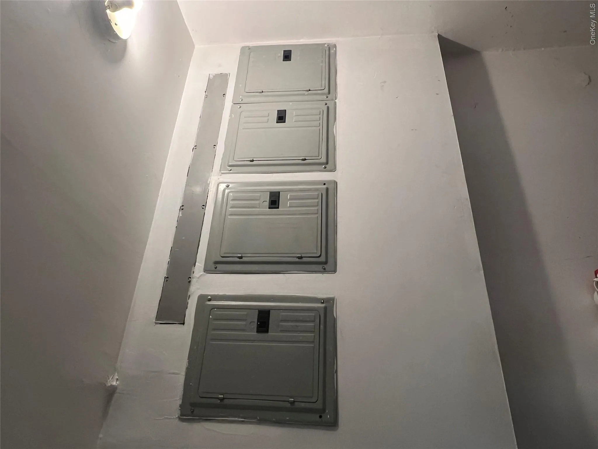 877 Elsmere Place, New York, NY, 9 Bedrooms Bedrooms, 18 Rooms Rooms,6 BathroomsBathrooms,Residential,For Rent,Elsmere Place,0,1030899 877 Elsmere Place, New York, NY, 9 Bedrooms Bedrooms, 18 Rooms Rooms,6 BathroomsBathrooms,Residential,For Rent,Elsmere Place,0,1030899