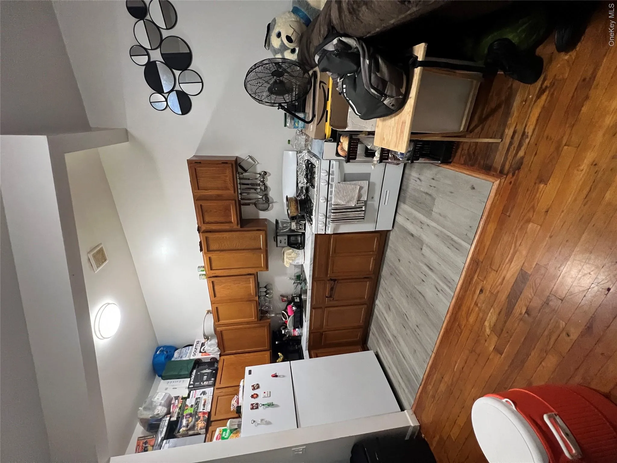 877 Elsmere Place, New York, NY, 9 Bedrooms Bedrooms, 18 Rooms Rooms,6 BathroomsBathrooms,Residential,For Rent,Elsmere Place,0,1030899 877 Elsmere Place, New York, NY, 9 Bedrooms Bedrooms, 18 Rooms Rooms,6 BathroomsBathrooms,Residential,For Rent,Elsmere Place,0,1030899