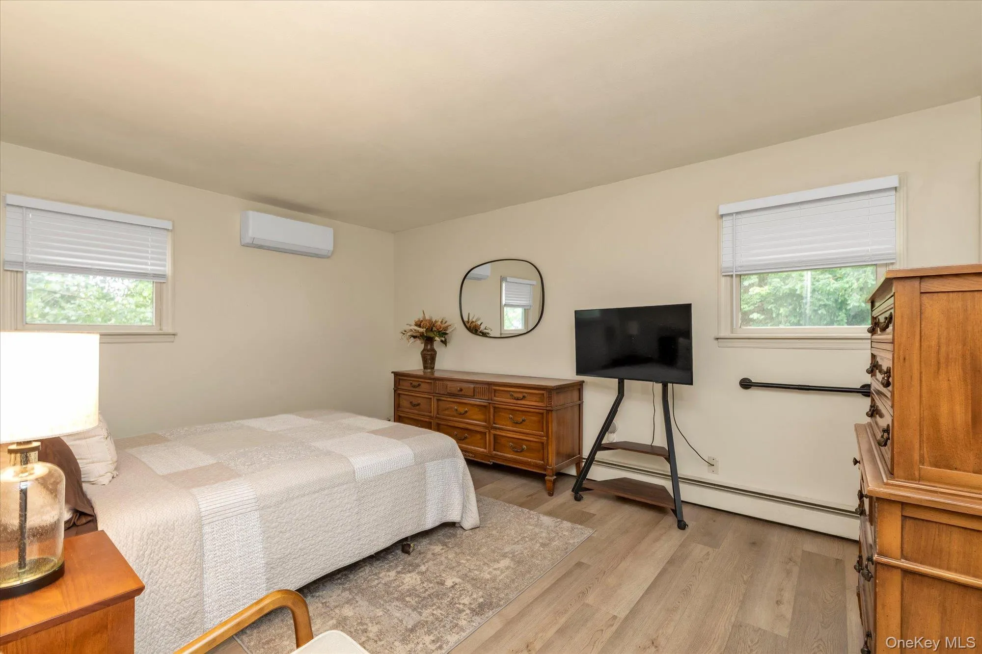 18 Kathy Court, Huntington, NY, 4 Bedrooms Bedrooms, 9 Rooms Rooms,3 BathroomsBathrooms,Residential,For Rent,Kathy,0,1030902 18 Kathy Court, Huntington, NY, 4 Bedrooms Bedrooms, 9 Rooms Rooms,3 BathroomsBathrooms,Residential,For Rent,Kathy,0,1030902