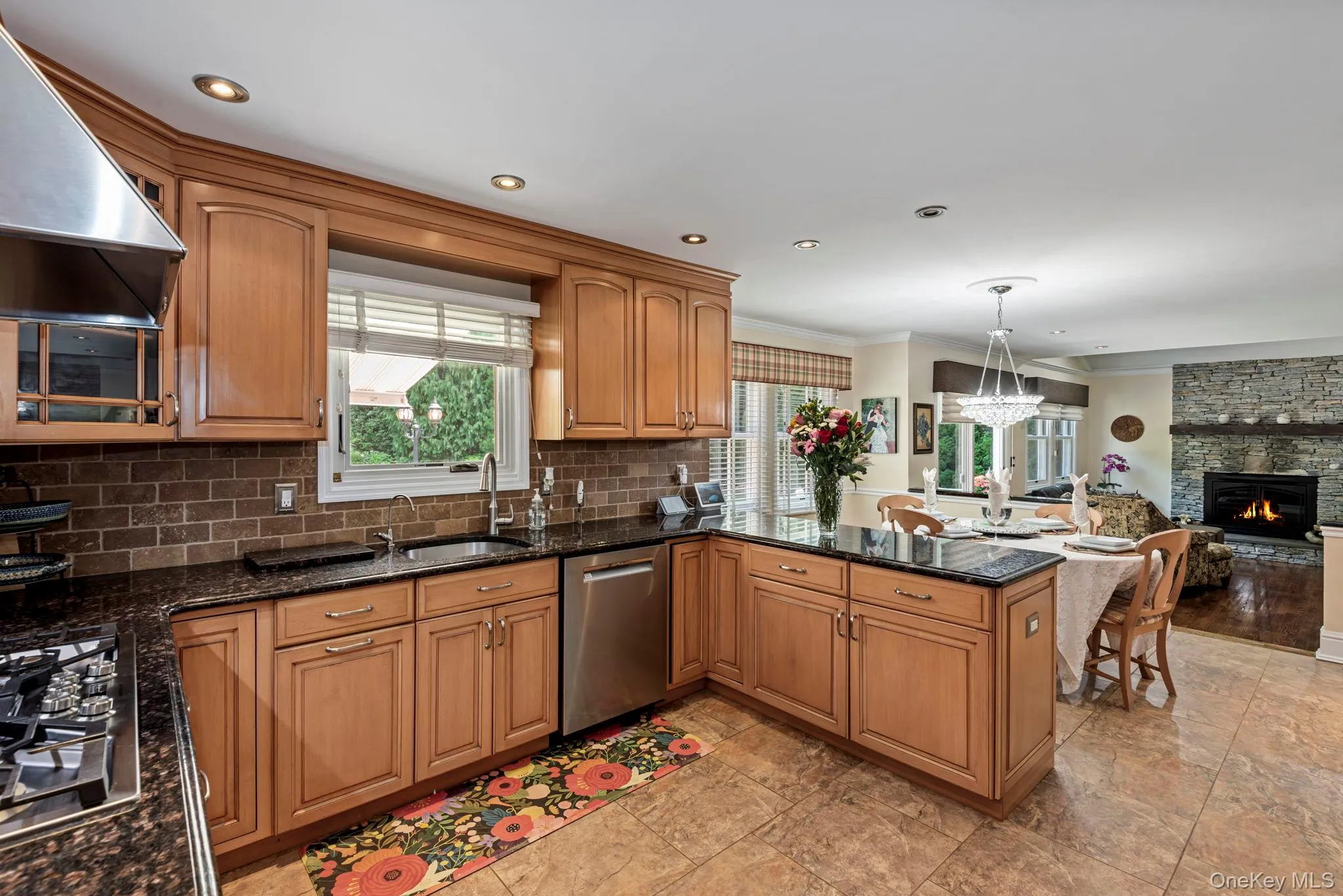 Chef's Kitchen has New Stainless Appliances, Dining Area & Back Garden Views Chef's Kitchen has New Stainless Appliances, Dining Area & Back Garden Views