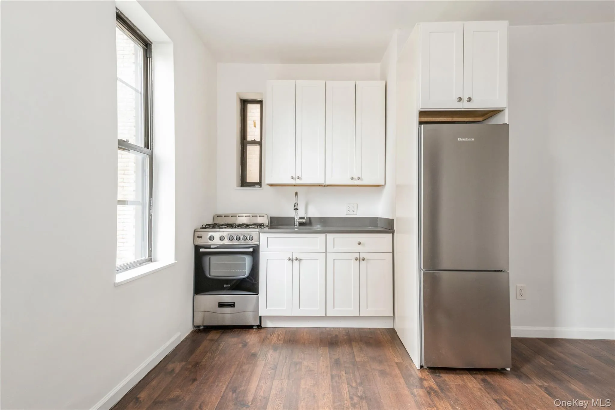 35 Crown Street, New York, NY, 1 Bedroom Bedrooms, 2 Rooms Rooms,1 BathroomBathrooms,Residential Lease,For Rent,Crown Street,0,1030905 35 Crown Street, New York, NY, 1 Bedroom Bedrooms, 2 Rooms Rooms,1 BathroomBathrooms,Residential Lease,For Rent,Crown Street,0,1030905