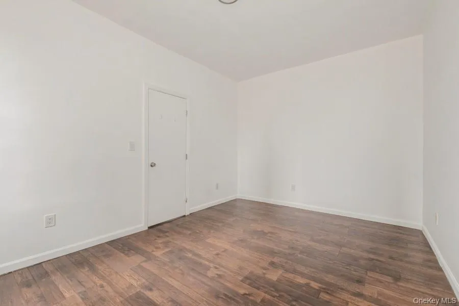 35 Crown Street, New York, NY, 1 Bedroom Bedrooms, 2 Rooms Rooms,1 BathroomBathrooms,Residential Lease,For Rent,Crown Street,0,1030905 35 Crown Street, New York, NY, 1 Bedroom Bedrooms, 2 Rooms Rooms,1 BathroomBathrooms,Residential Lease,For Rent,Crown Street,0,1030905