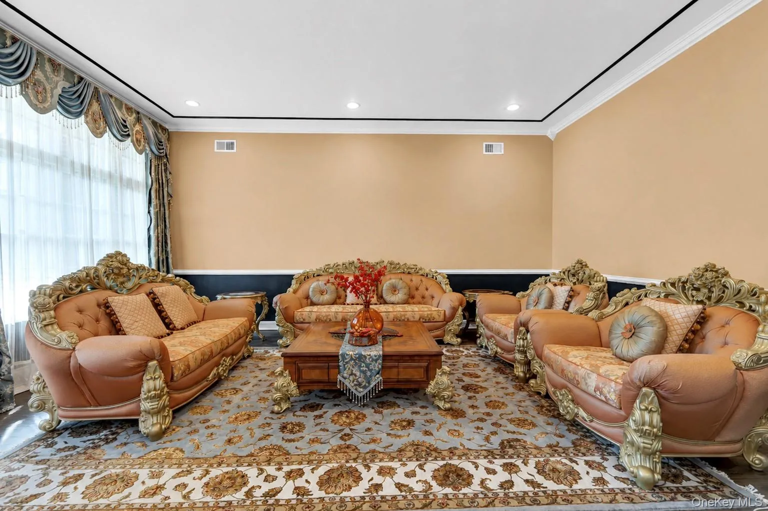 9 Hathaway Lane, North Hempstead, NY, 4 Bedrooms Bedrooms, 10 Rooms Rooms,3 BathroomsBathrooms,Residential,For Rent,Hathaway,0,1030907 9 Hathaway Lane, North Hempstead, NY, 4 Bedrooms Bedrooms, 10 Rooms Rooms,3 BathroomsBathrooms,Residential,For Rent,Hathaway,0,1030907