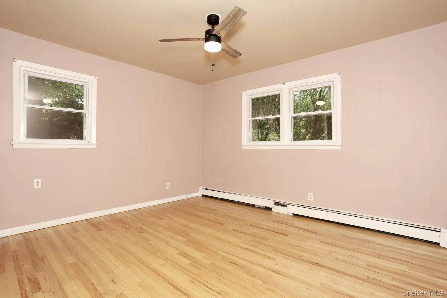160 Pascack Road, Ramapo, NY, 3 Bedrooms Bedrooms, 6 Rooms Rooms,2 BathroomsBathrooms,Residential,For Rent,Pascack,0,1030909 160 Pascack Road, Ramapo, NY, 3 Bedrooms Bedrooms, 6 Rooms Rooms,2 BathroomsBathrooms,Residential,For Rent,Pascack,0,1030909