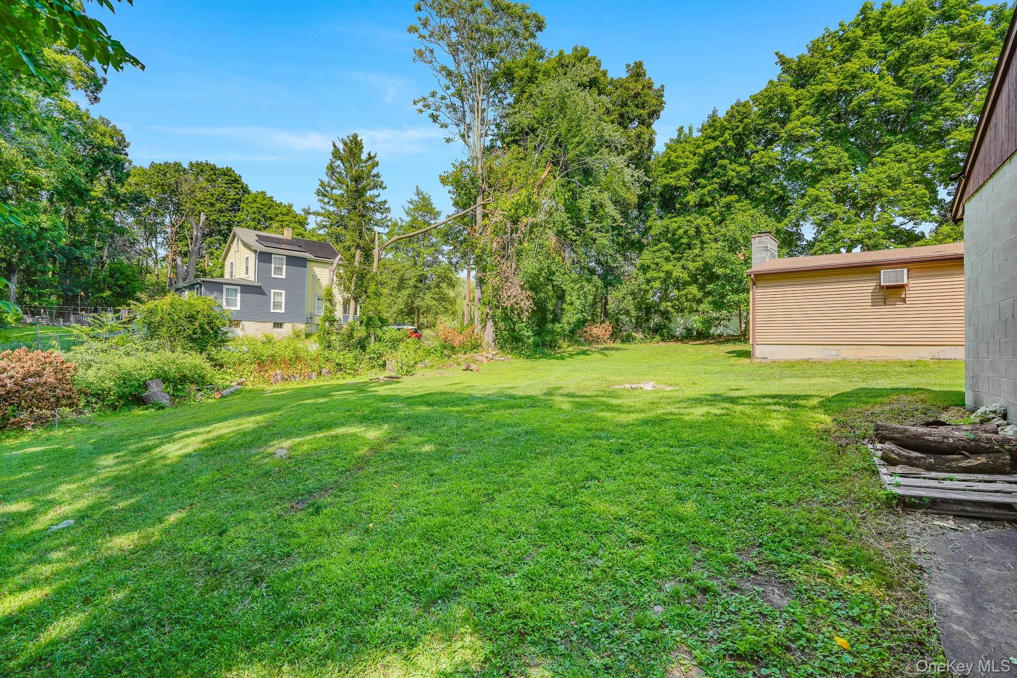 23 Kent Avenue, Poughkeepsie (town), NY, 3 Bedrooms Bedrooms, 10 Rooms Rooms,2 BathroomsBathrooms,Residential,For Rent,Kent,0,1030910 23 Kent Avenue, Poughkeepsie (town), NY, 3 Bedrooms Bedrooms, 10 Rooms Rooms,2 BathroomsBathrooms,Residential,For Rent,Kent,0,1030910