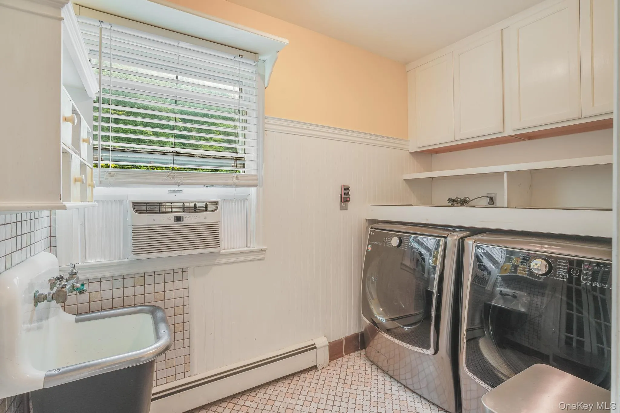 54 Bowe Lane, Beekman, NY, 3 Bedrooms Bedrooms, 8 Rooms Rooms,3 BathroomsBathrooms,Residential,For Rent,Bowe,0,1030911 54 Bowe Lane, Beekman, NY, 3 Bedrooms Bedrooms, 8 Rooms Rooms,3 BathroomsBathrooms,Residential,For Rent,Bowe,0,1030911