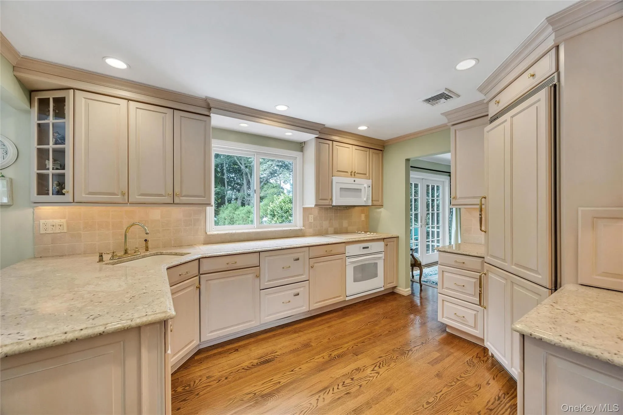 6 Crown Hill Road, Huntington, NY, 4 Bedrooms Bedrooms, 7 Rooms Rooms,2 BathroomsBathrooms,Residential,For Rent,Crown Hill,0,1030913 6 Crown Hill Road, Huntington, NY, 4 Bedrooms Bedrooms, 7 Rooms Rooms,2 BathroomsBathrooms,Residential,For Rent,Crown Hill,0,1030913