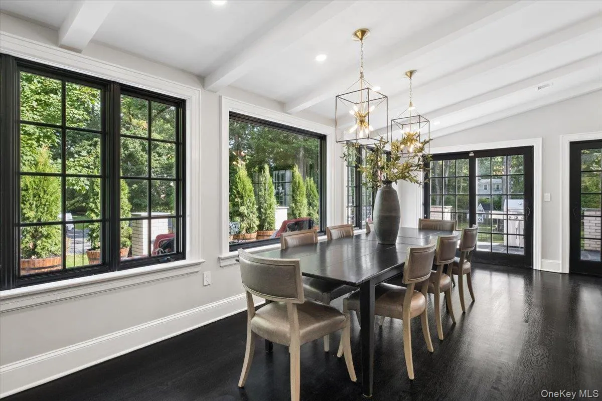 451 Beechmont Drive, New Rochelle, NY, 7 Bedrooms Bedrooms, 13 Rooms Rooms,5 BathroomsBathrooms,Residential,For Rent,Beechmont,0,1030915 451 Beechmont Drive, New Rochelle, NY, 7 Bedrooms Bedrooms, 13 Rooms Rooms,5 BathroomsBathrooms,Residential,For Rent,Beechmont,0,1030915