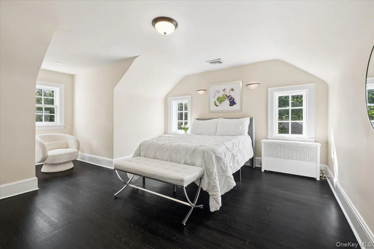 451 Beechmont Drive, New Rochelle, NY, 7 Bedrooms Bedrooms, 13 Rooms Rooms,5 BathroomsBathrooms,Residential,For Rent,Beechmont,0,1030915 451 Beechmont Drive, New Rochelle, NY, 7 Bedrooms Bedrooms, 13 Rooms Rooms,5 BathroomsBathrooms,Residential,For Rent,Beechmont,0,1030915