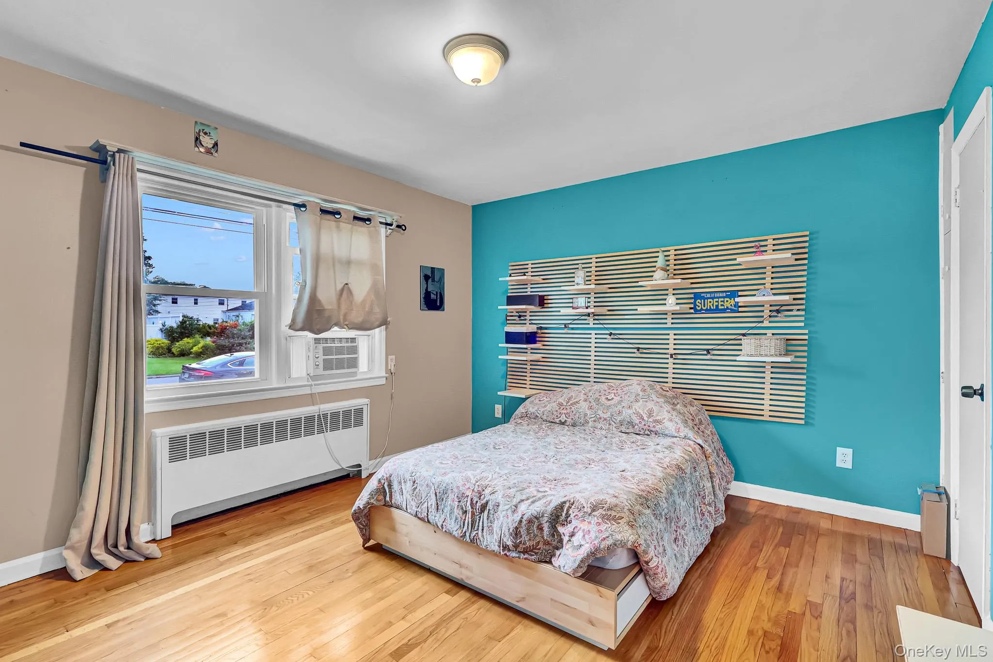 127 Queens Avenue, West Babylon, NY, 3 Bedrooms Bedrooms, 8 Rooms Rooms,1 BathroomBathrooms,Residential,For Rent,Queens,0,1030921 127 Queens Avenue, West Babylon, NY, 3 Bedrooms Bedrooms, 8 Rooms Rooms,1 BathroomBathrooms,Residential,For Rent,Queens,0,1030921