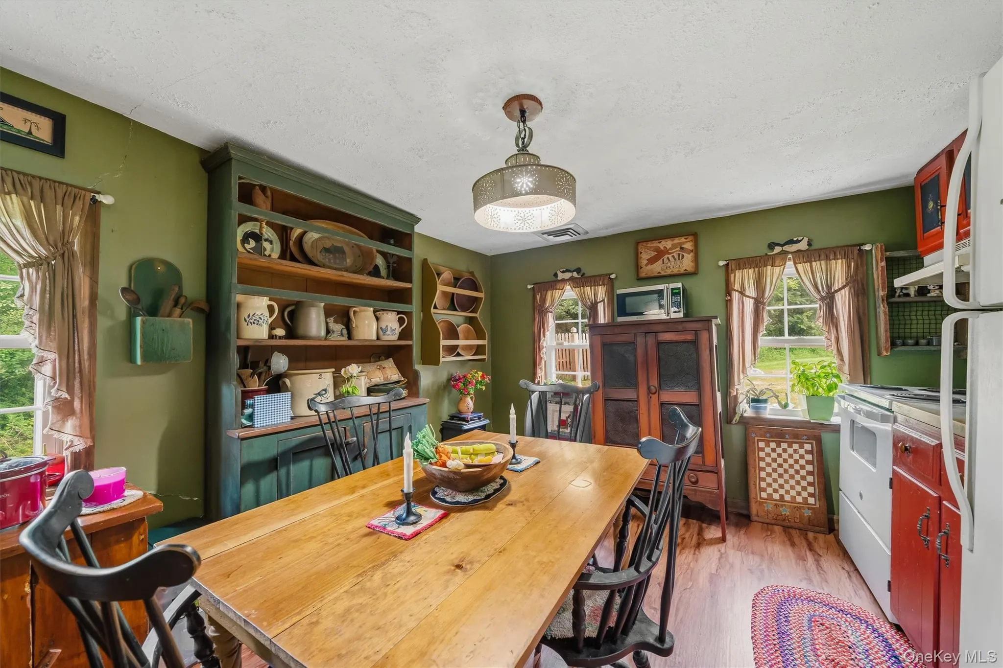 166 Bull Mill Road, Chester Town, NY, 2 Bedrooms Bedrooms, 6 Rooms Rooms,1 BathroomBathrooms,Residential,For Rent,Bull Mill,0,1030923 166 Bull Mill Road, Chester Town, NY, 2 Bedrooms Bedrooms, 6 Rooms Rooms,1 BathroomBathrooms,Residential,For Rent,Bull Mill,0,1030923