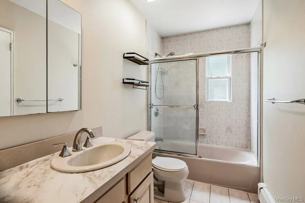 8 Radnor Court, Oyster Bay, NY, 5 Bedrooms Bedrooms, 9 Rooms Rooms,2 BathroomsBathrooms,Residential Lease,For Rent,Radnor,0,1030924 8 Radnor Court, Oyster Bay, NY, 5 Bedrooms Bedrooms, 9 Rooms Rooms,2 BathroomsBathrooms,Residential Lease,For Rent,Radnor,0,1030924
