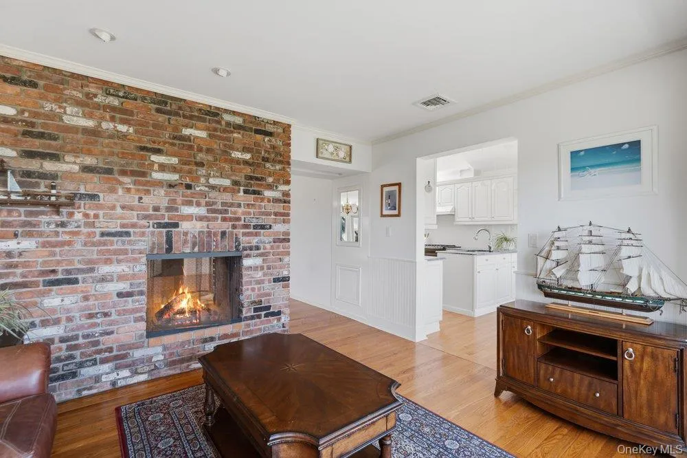 282 Belvedere Drive, Islip, NY, 4 Bedrooms Bedrooms, 10 Rooms Rooms,3 BathroomsBathrooms,Residential,For Rent,Belvedere,0,1030925 282 Belvedere Drive, Islip, NY, 4 Bedrooms Bedrooms, 10 Rooms Rooms,3 BathroomsBathrooms,Residential,For Rent,Belvedere,0,1030925