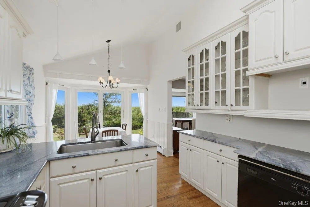 282 Belvedere Drive, Islip, NY, 4 Bedrooms Bedrooms, 10 Rooms Rooms,3 BathroomsBathrooms,Residential,For Rent,Belvedere,0,1030925 282 Belvedere Drive, Islip, NY, 4 Bedrooms Bedrooms, 10 Rooms Rooms,3 BathroomsBathrooms,Residential,For Rent,Belvedere,0,1030925