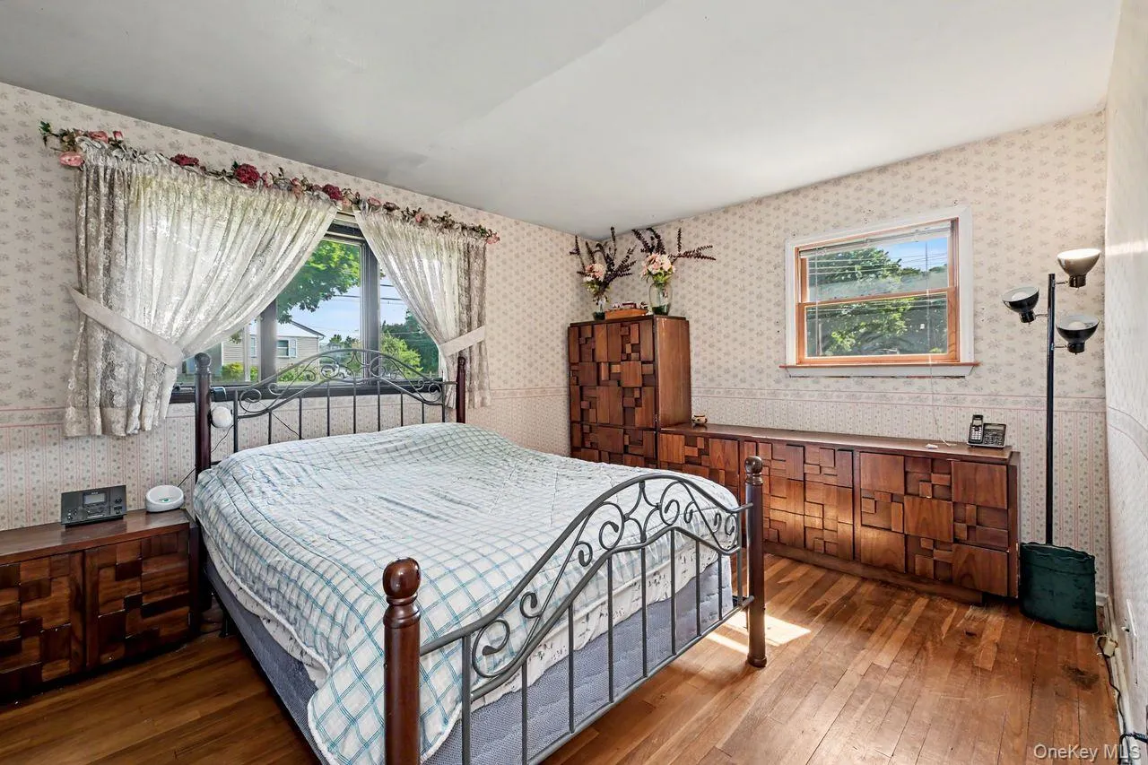 21 Clematis Road, Southeast, NY, 3 Bedrooms Bedrooms, 9 Rooms Rooms,1 BathroomBathrooms,Residential,For Rent,Clematis,0,1030928 21 Clematis Road, Southeast, NY, 3 Bedrooms Bedrooms, 9 Rooms Rooms,1 BathroomBathrooms,Residential,For Rent,Clematis,0,1030928