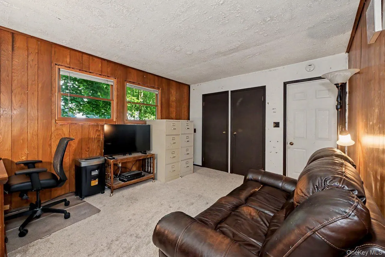21 Clematis Road, Southeast, NY, 3 Bedrooms Bedrooms, 9 Rooms Rooms,1 BathroomBathrooms,Residential,For Rent,Clematis,0,1030928 21 Clematis Road, Southeast, NY, 3 Bedrooms Bedrooms, 9 Rooms Rooms,1 BathroomBathrooms,Residential,For Rent,Clematis,0,1030928