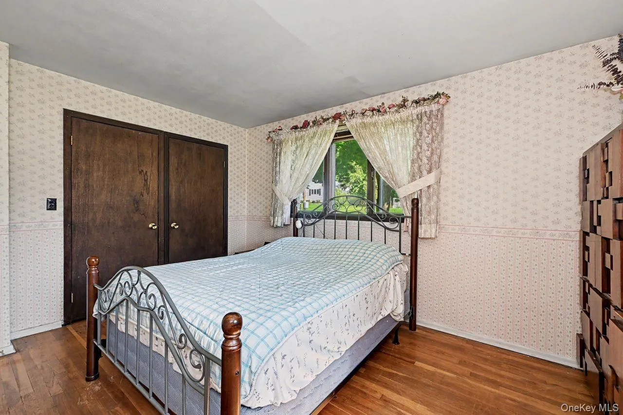 21 Clematis Road, Southeast, NY, 3 Bedrooms Bedrooms, 9 Rooms Rooms,1 BathroomBathrooms,Residential,For Rent,Clematis,0,1030928 21 Clematis Road, Southeast, NY, 3 Bedrooms Bedrooms, 9 Rooms Rooms,1 BathroomBathrooms,Residential,For Rent,Clematis,0,1030928