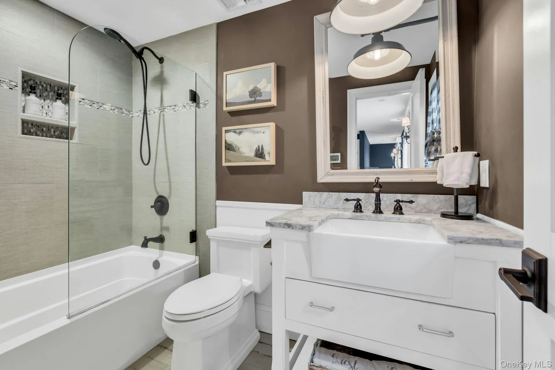 105 Academy Street, Islip, NY, 3 Bedrooms Bedrooms, 11 Rooms Rooms,2 BathroomsBathrooms,Residential Lease,For Rent,Academy,0,1030929 105 Academy Street, Islip, NY, 3 Bedrooms Bedrooms, 11 Rooms Rooms,2 BathroomsBathrooms,Residential Lease,For Rent,Academy,0,1030929