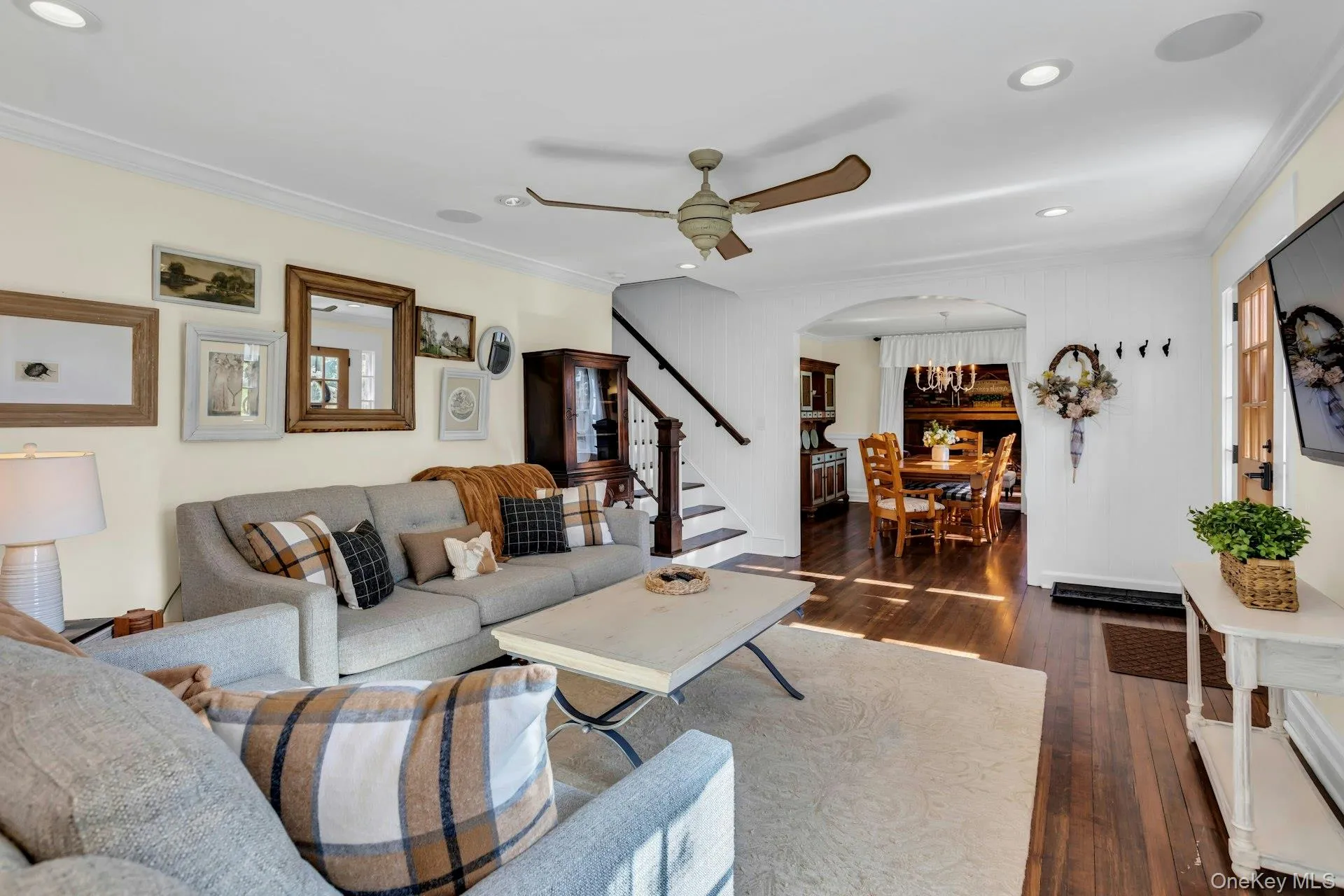 105 Academy Street, Islip, NY, 3 Bedrooms Bedrooms, 11 Rooms Rooms,2 BathroomsBathrooms,Residential Lease,For Rent,Academy,0,1030929 105 Academy Street, Islip, NY, 3 Bedrooms Bedrooms, 11 Rooms Rooms,2 BathroomsBathrooms,Residential Lease,For Rent,Academy,0,1030929